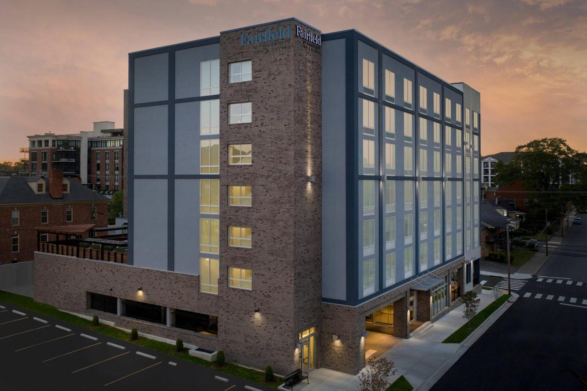 Fairfield Inn & Suites Nashville Near Vanderbilt 外观 照片
